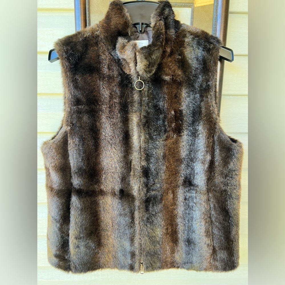 LOFT Faux Fur Vest in Brown and Gray